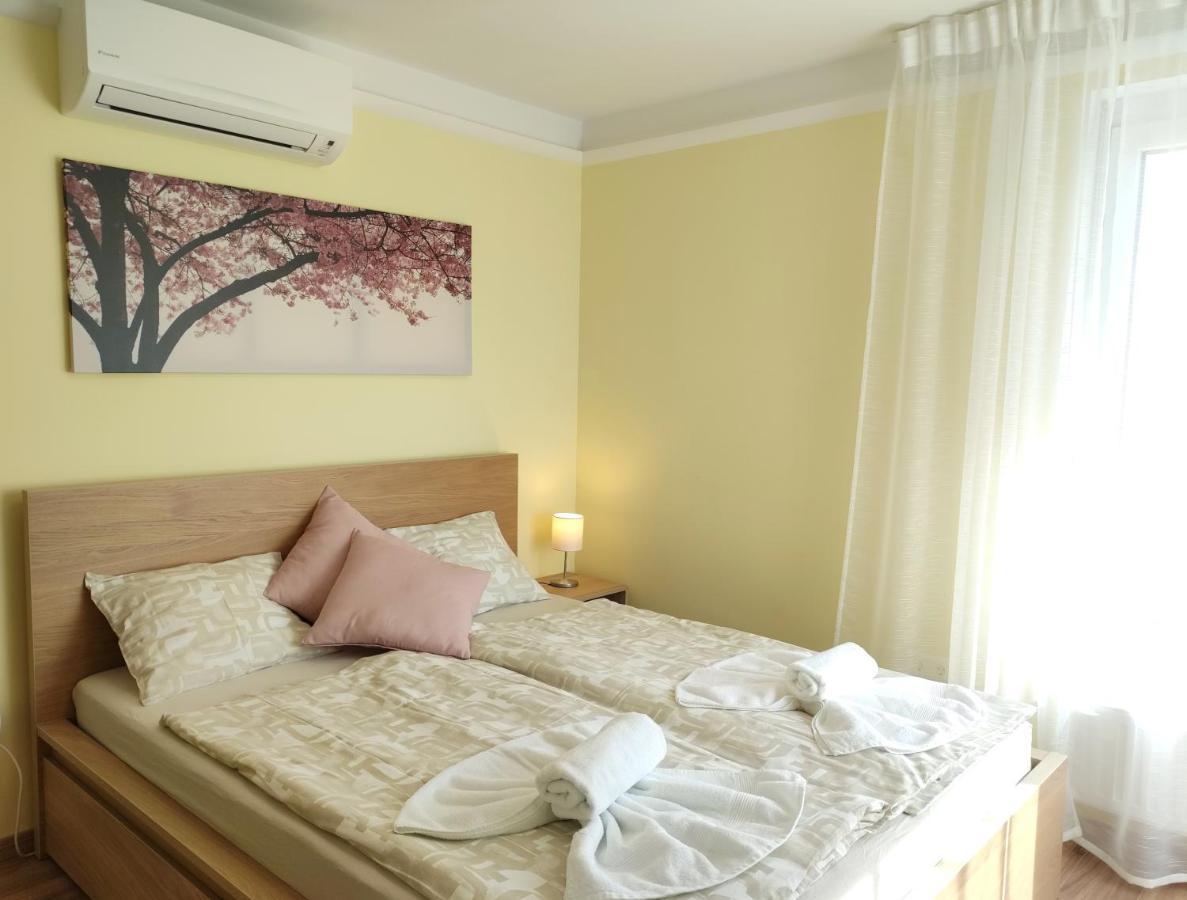Fecskefészek Apartman Keszthely Exterior foto