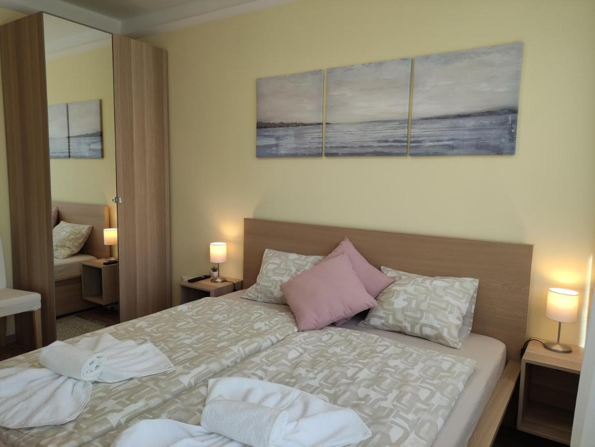 Fecskefészek Apartman Keszthely Exterior foto
